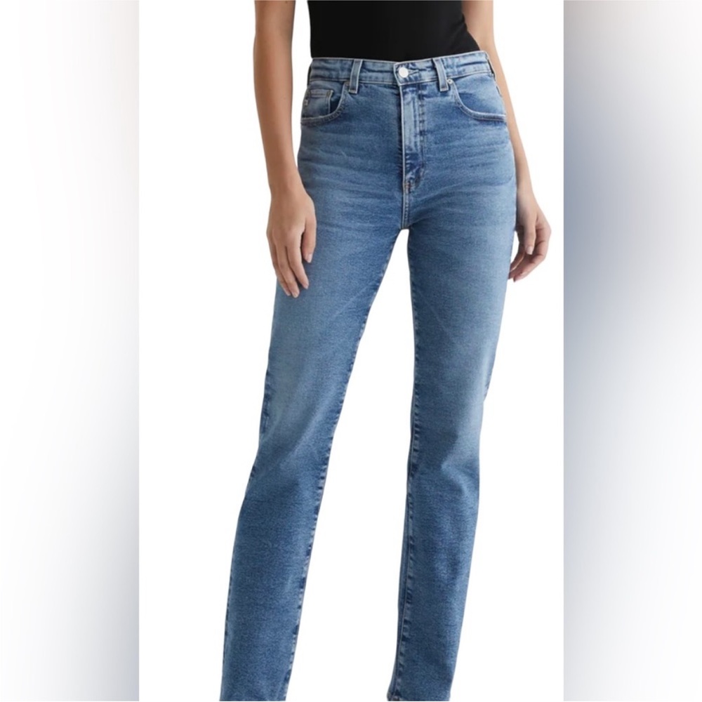 AG Adriano Goldschmied // Alexxis High Rise Vintage Straight Leg Jeans // 27